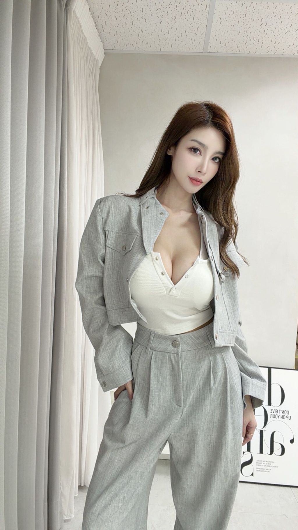 LINE_ALBUM_直播_260417_18