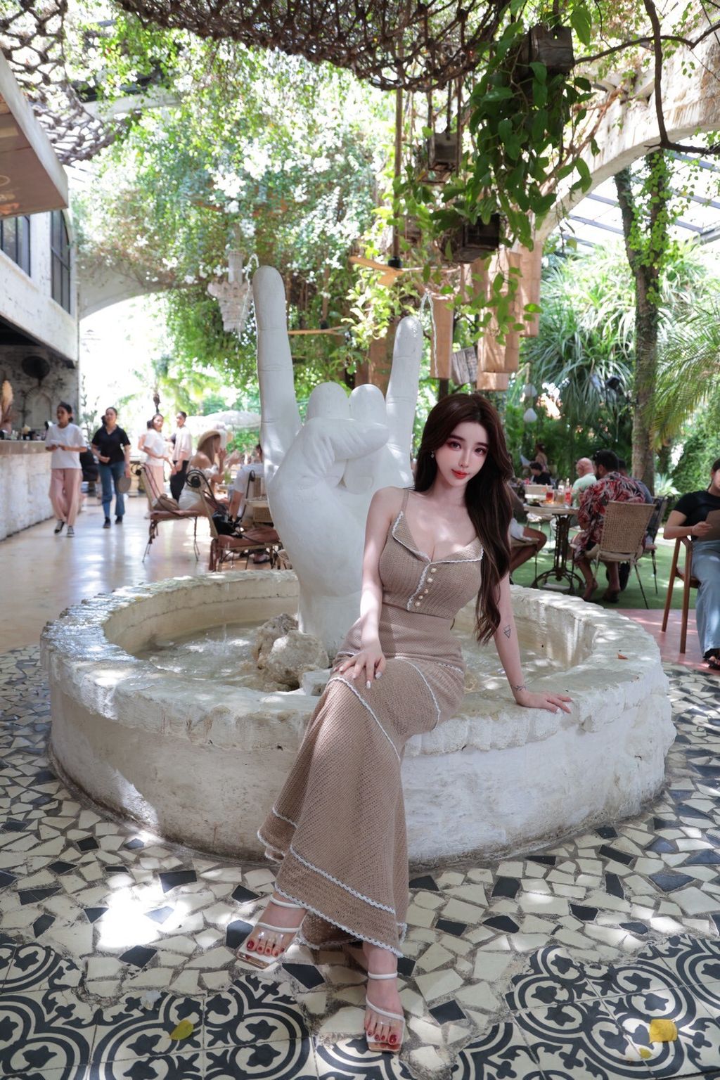 LINE_ALBUM__260504_22