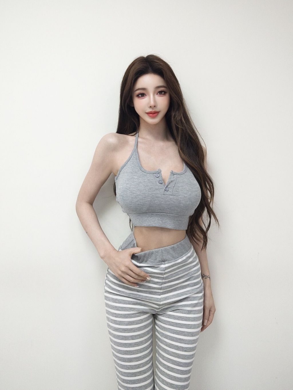 LINE_ALBUM_2026514_260515_49