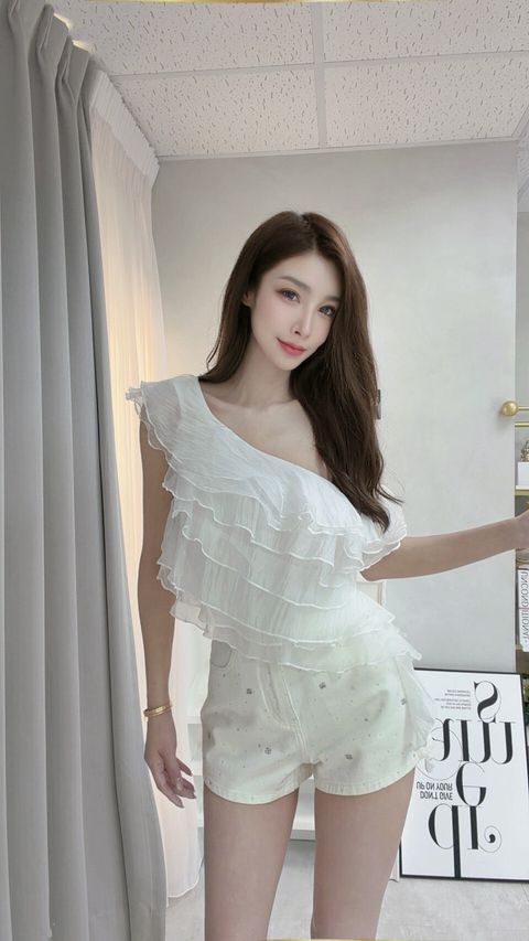 LINE_ALBUM_直播_260529_24