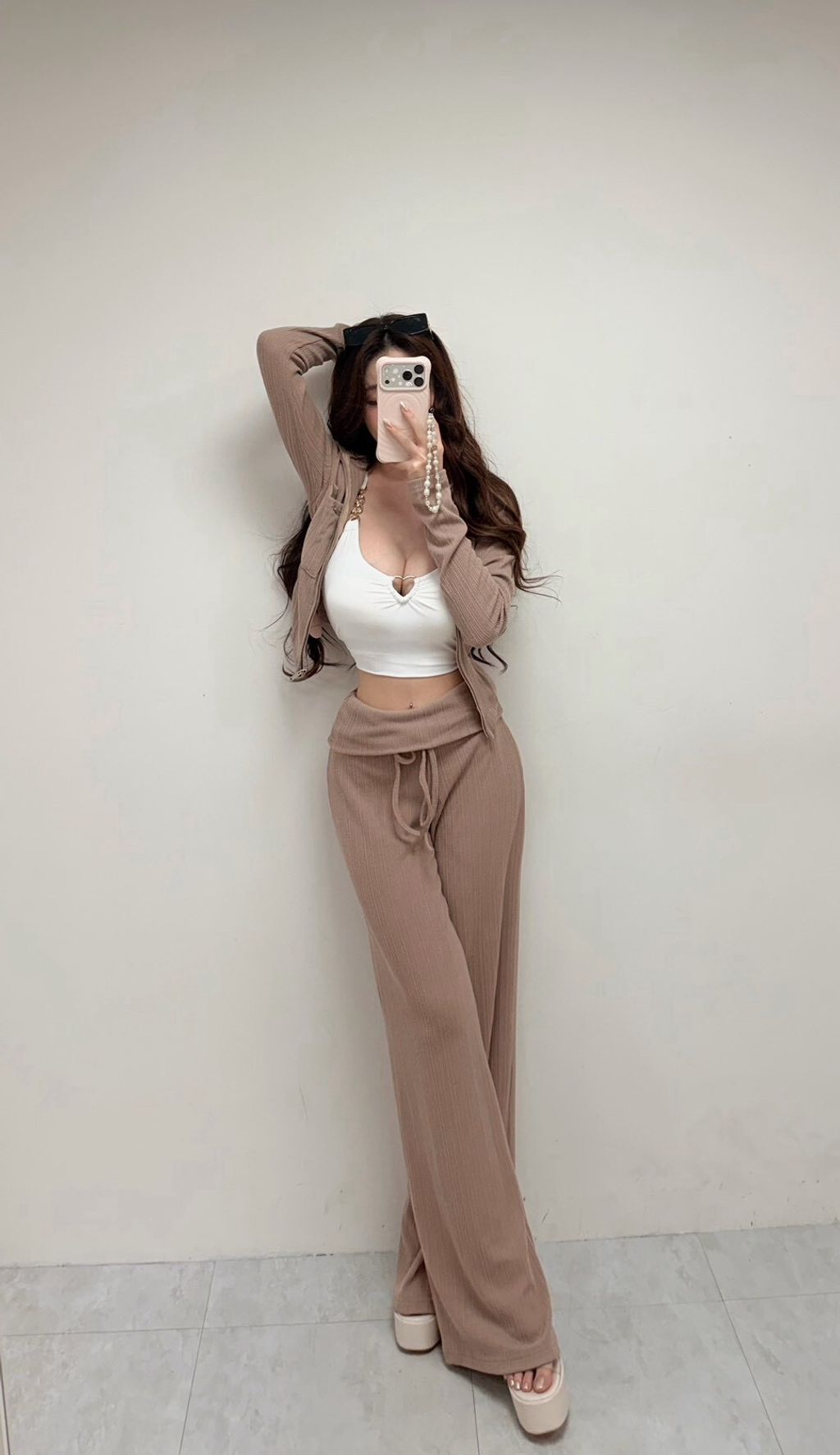 LINE_ALBUM_2026529_260529_8
