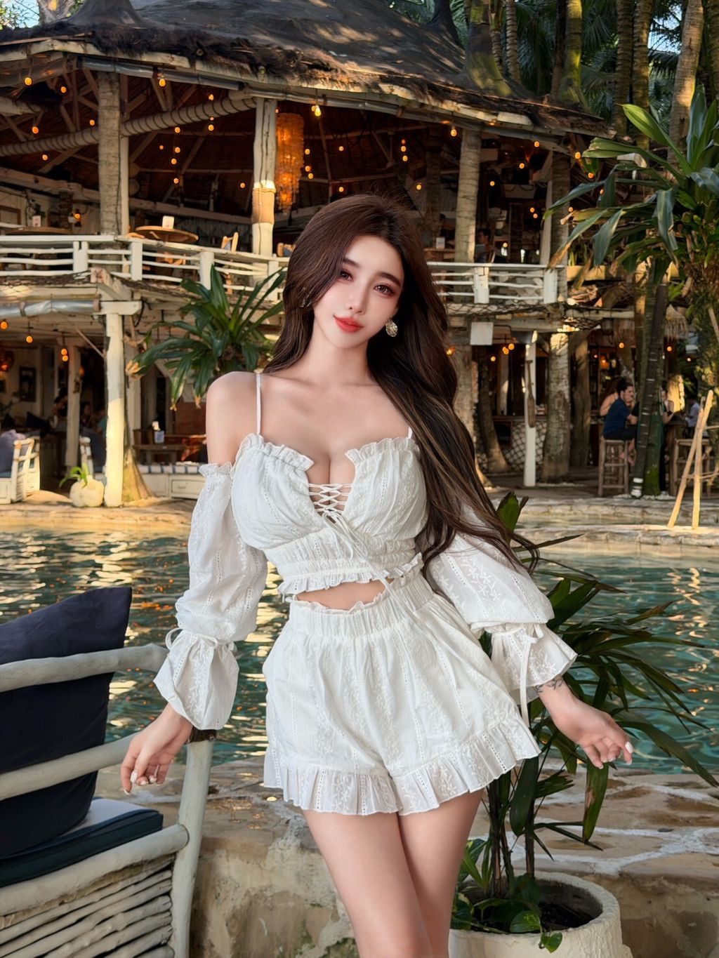 LINE_ALBUM__260504_1