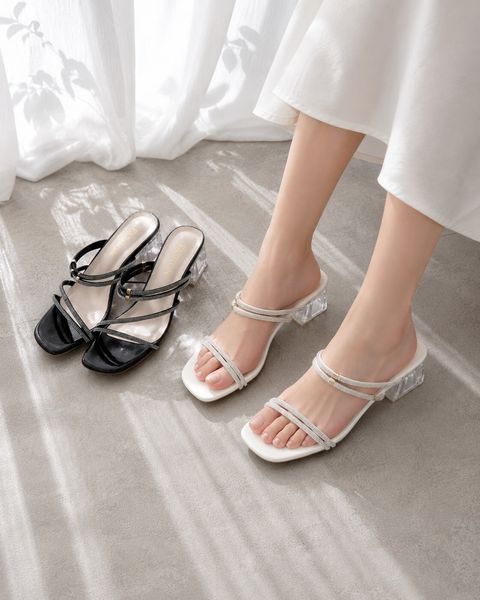 LINE_ALBUM_幫我補照片_260608_3