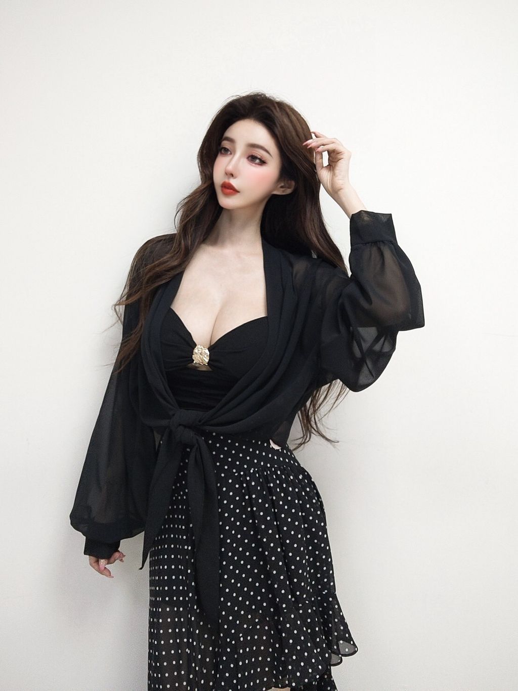 LINE_ALBUM_2026611_260612_53
