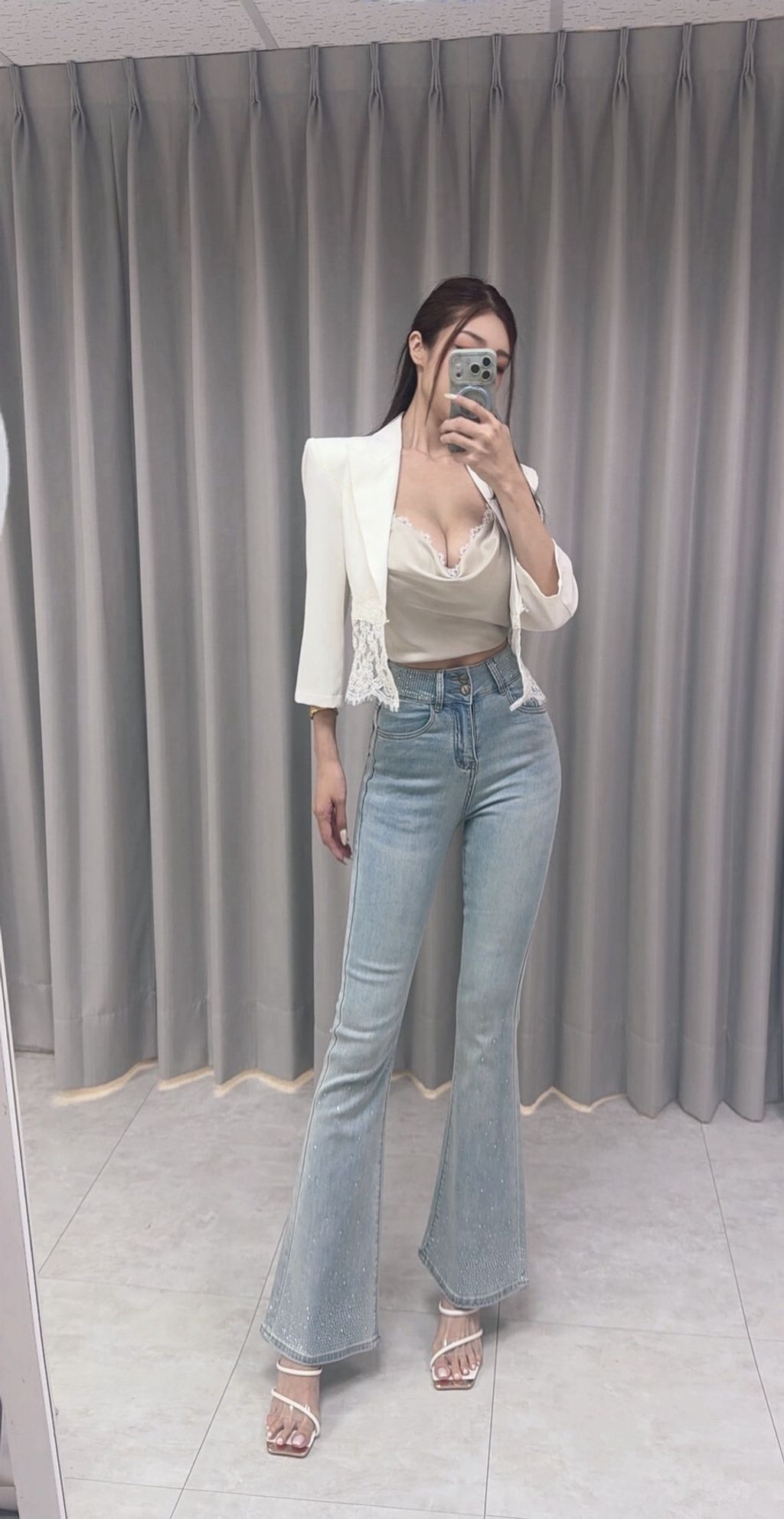 LINE_ALBUM_直播_260731_15