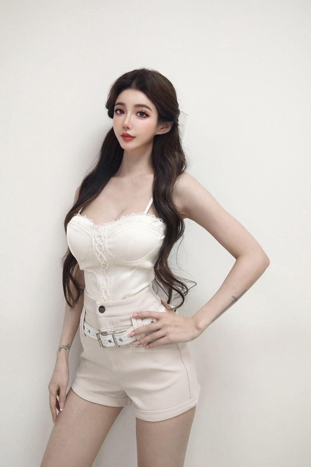 LINE_ALBUM_202686_260807_29