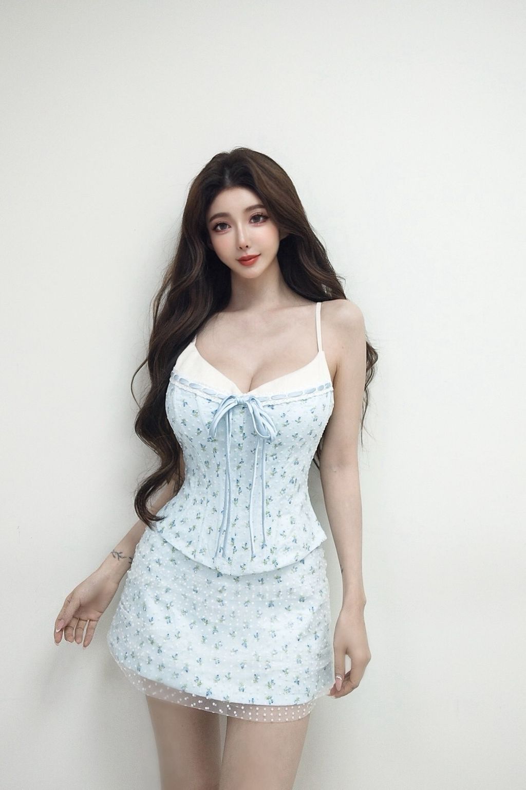 LINE_ALBUM_202686_260807_28