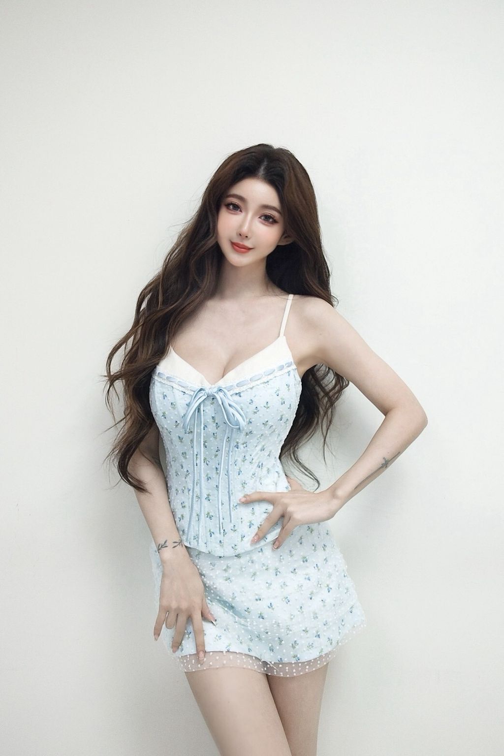 LINE_ALBUM_202686_260807_26