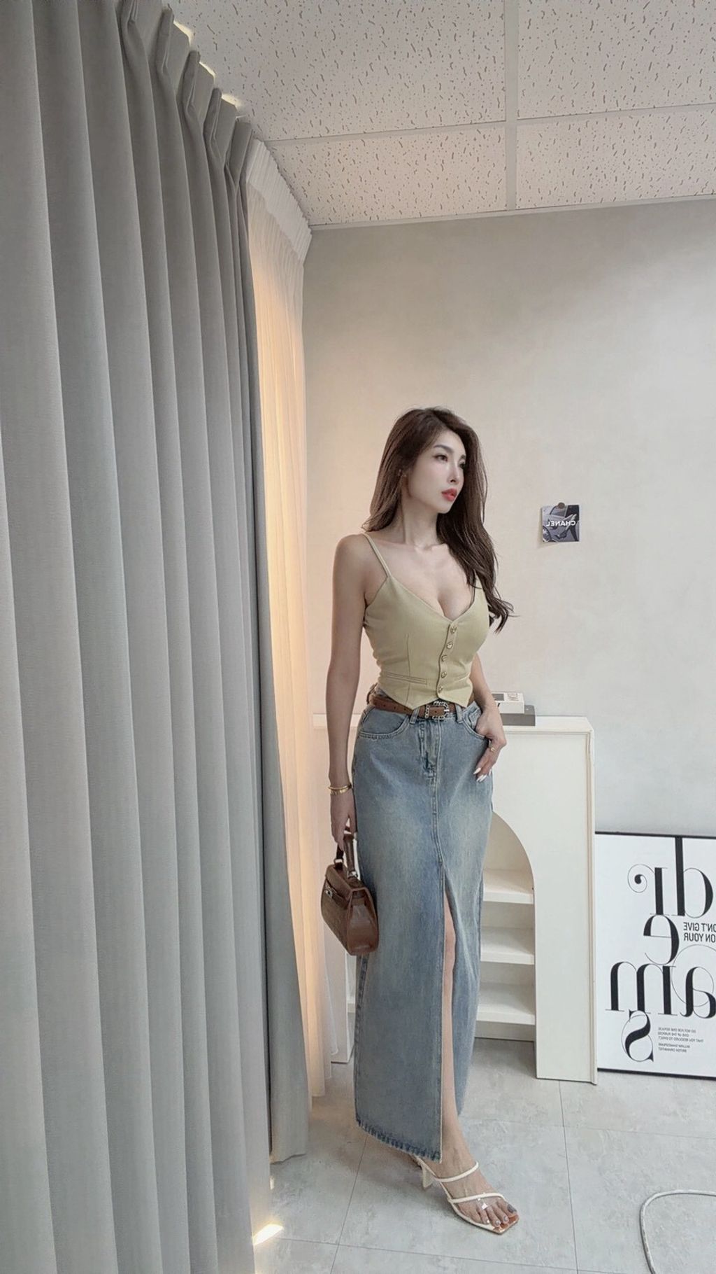 LINE_ALBUM_直播_260828_8
