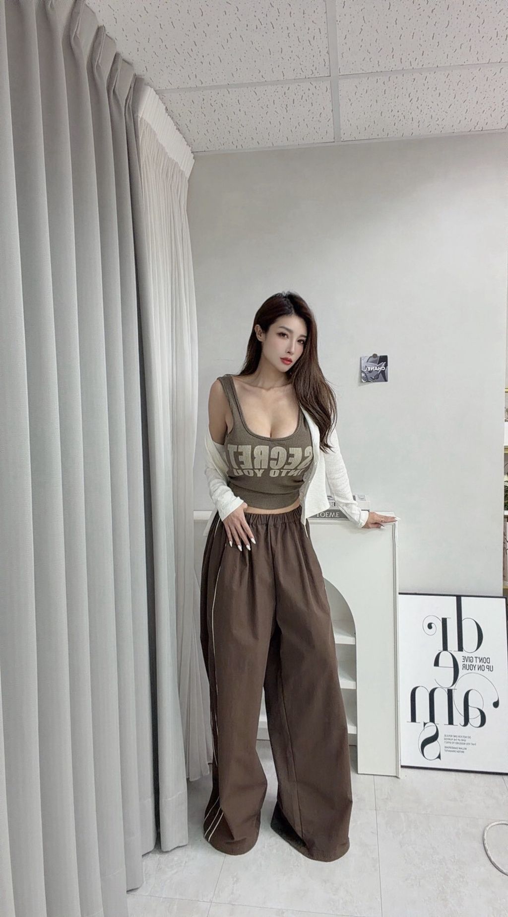LINE_ALBUM_直播_260904_6