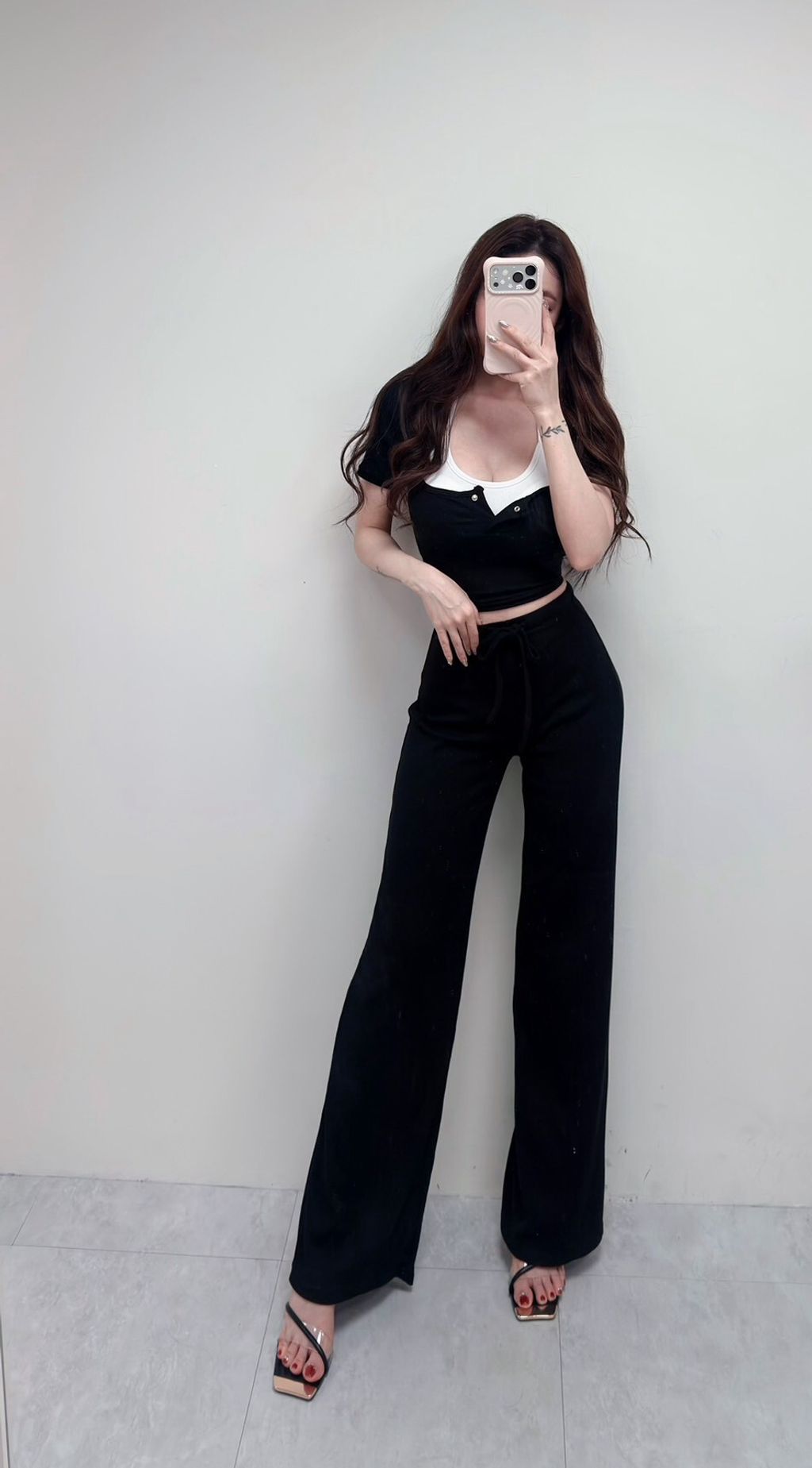 LINE_ALBUM_202693_260904_20