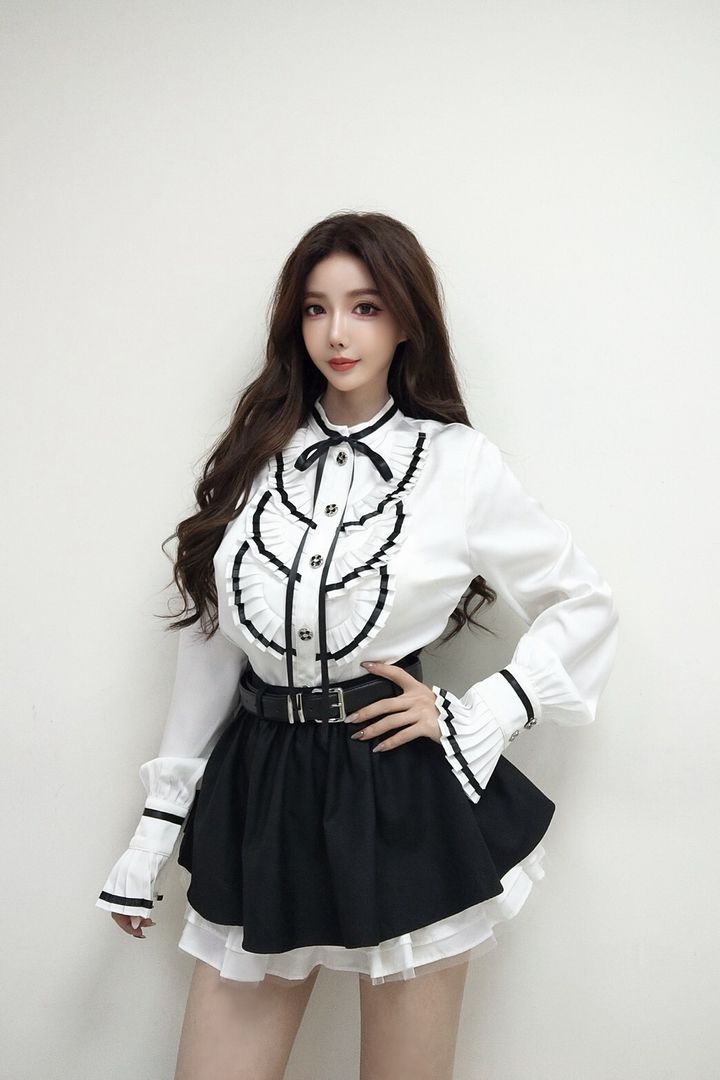 LINE_ALBUM_20261015_261016_27