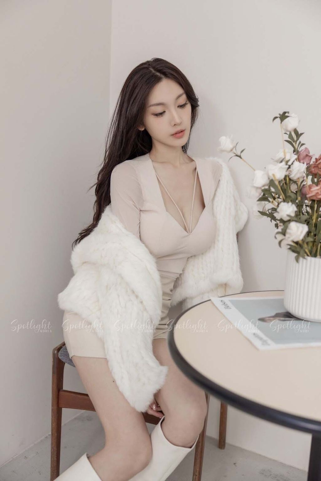 LINE_ALBUM_獨照_231125_116