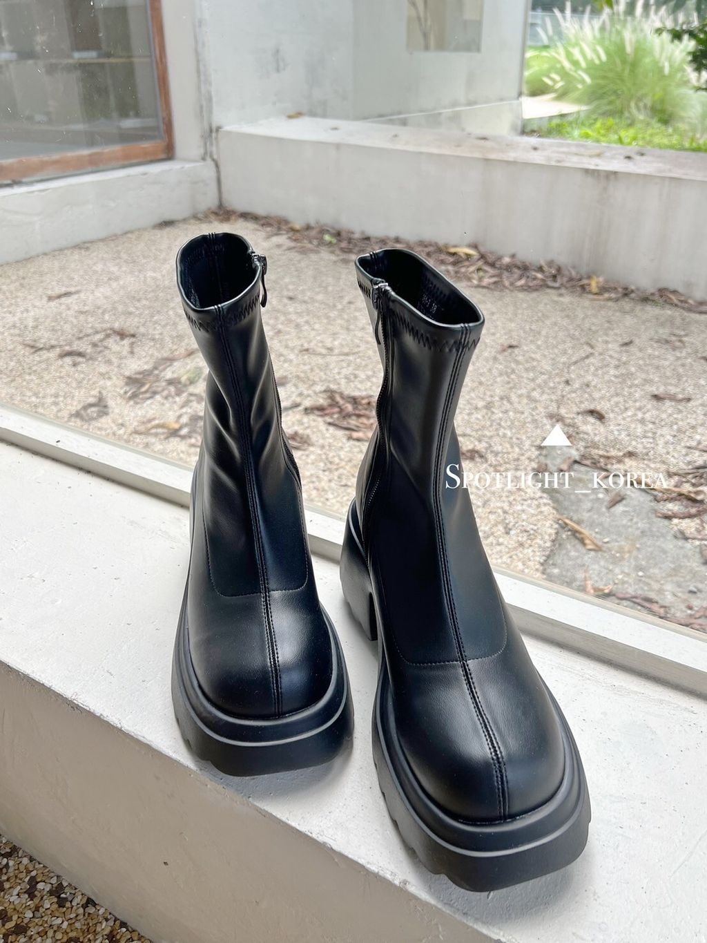 LINE_ALBUM_202468_240916_1