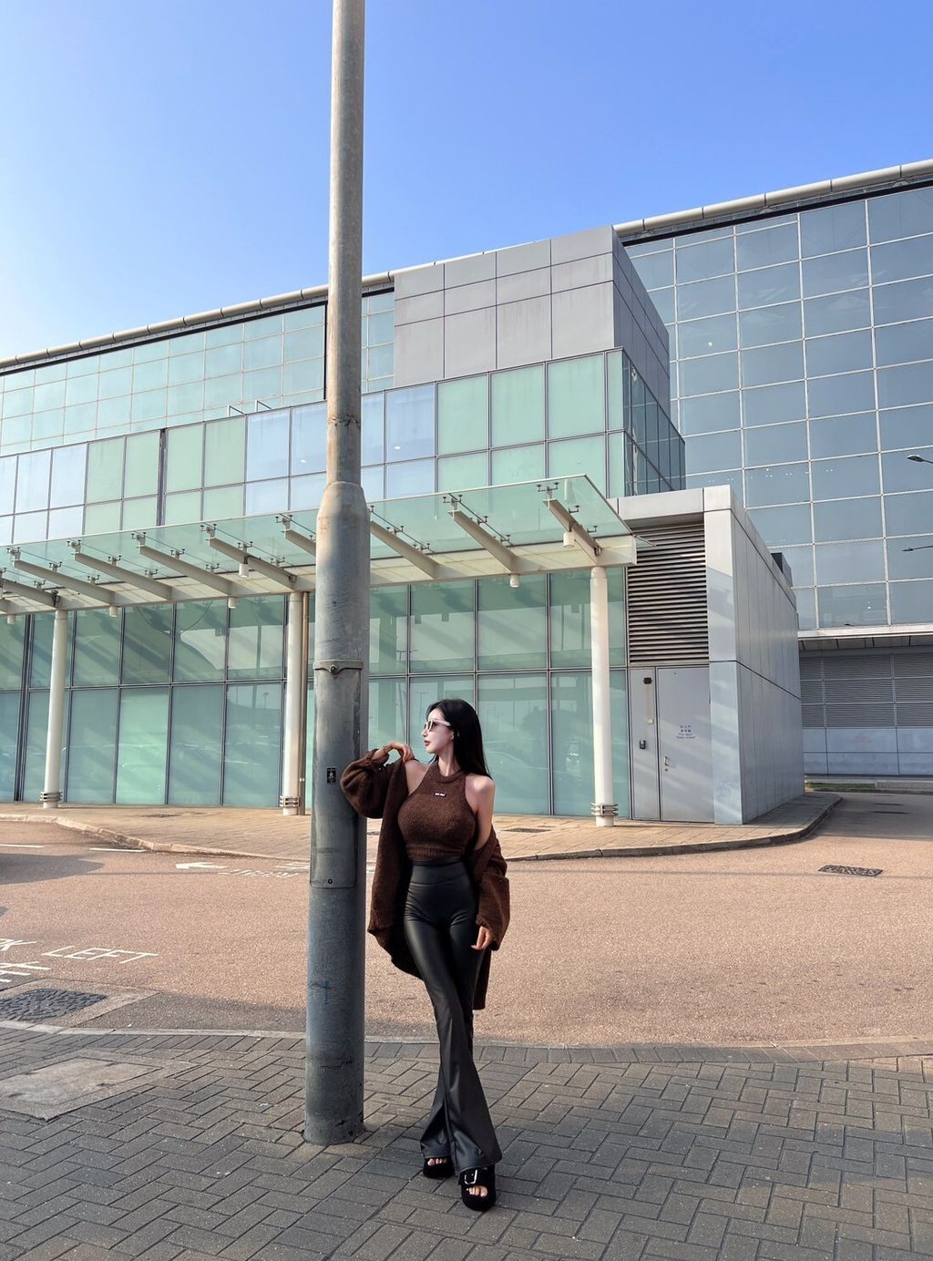 LINE_ALBUM_女神出外景_241210_9