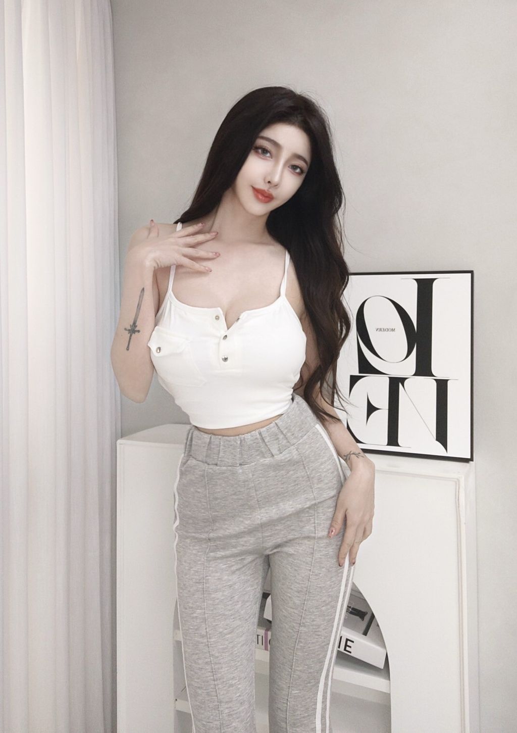 LINE_ALBUM_202536_250307_41