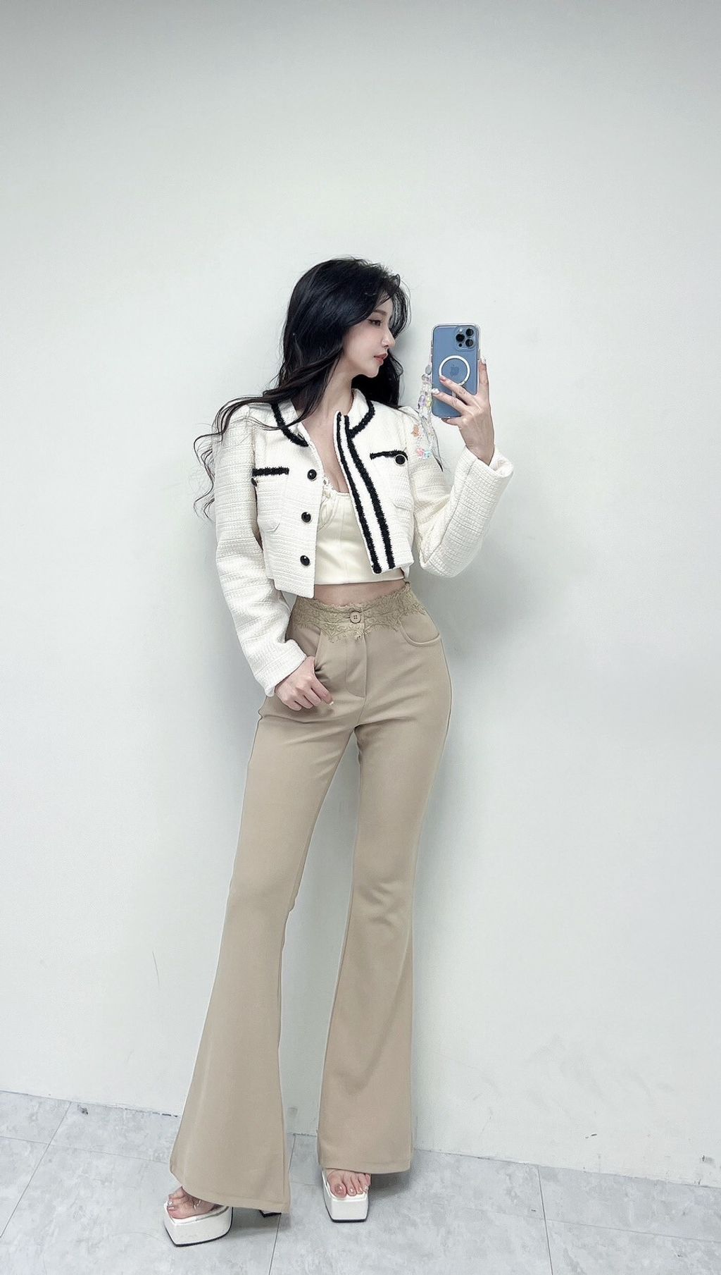 LINE_ALBUM_202543_250407_9