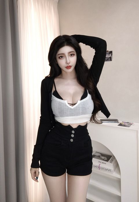 LINE_ALBUM_2025515_250516_27