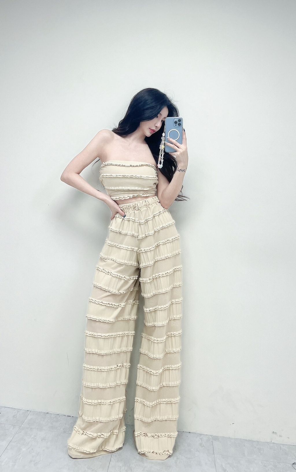 LINE_ALBUM_202565_250606_2