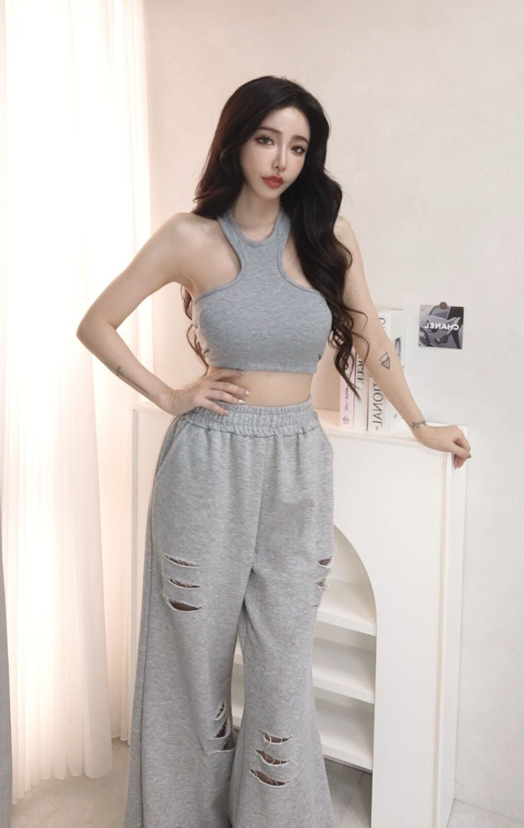 LINE_ALBUM_202573_250704_40