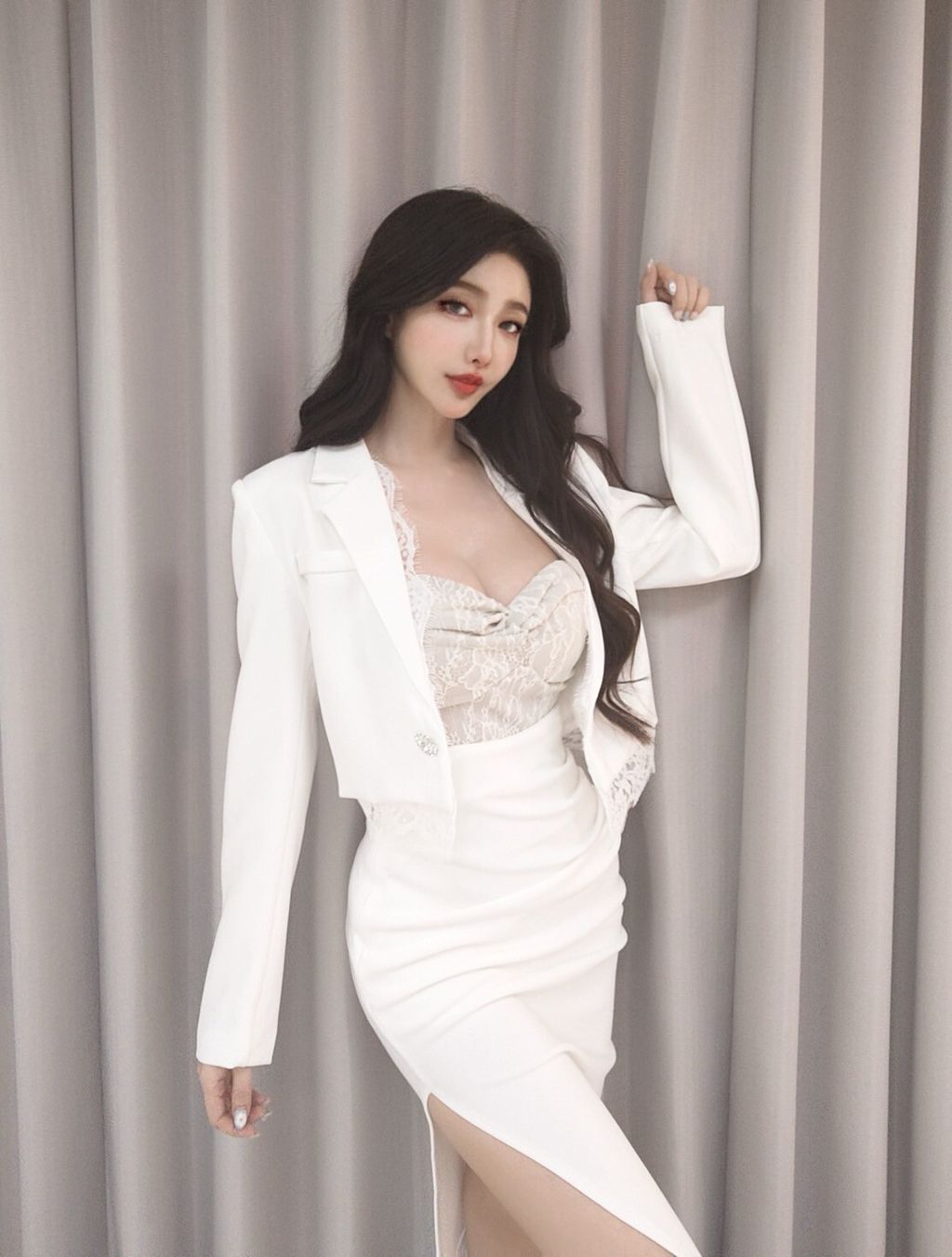 LINE_ALBUM_202587_250808_42