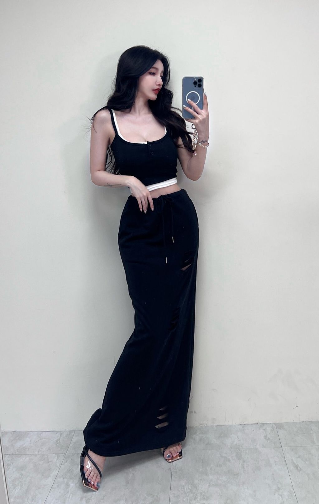 LINE_ALBUM_202587_250808_4