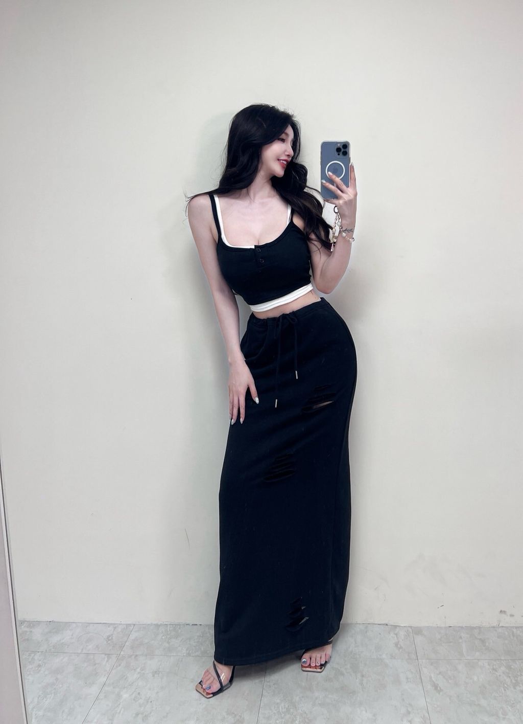 LINE_ALBUM_202587_250808_6