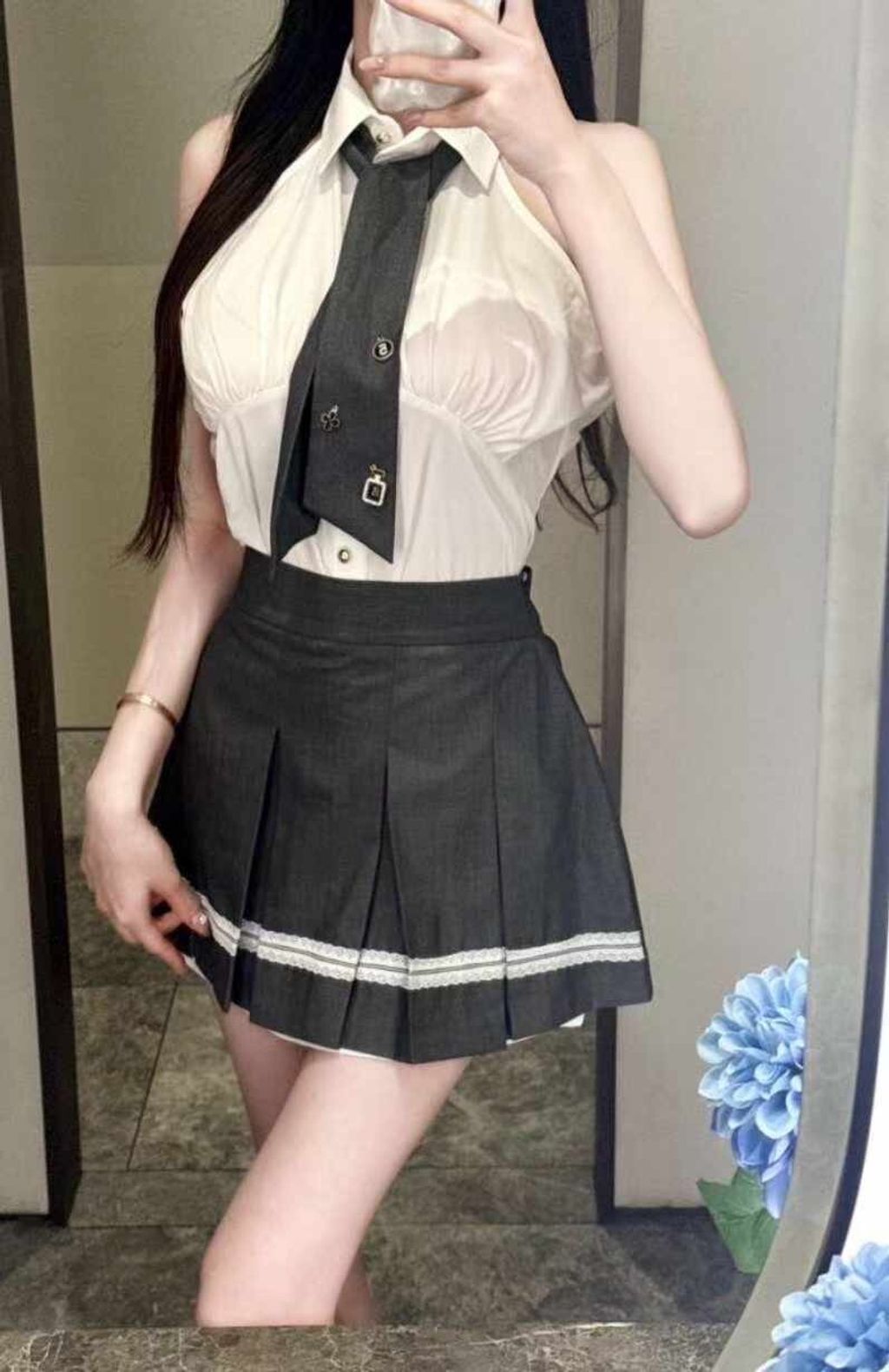 LINE_ALBUM_上衣1980裙子1980$_250730_10