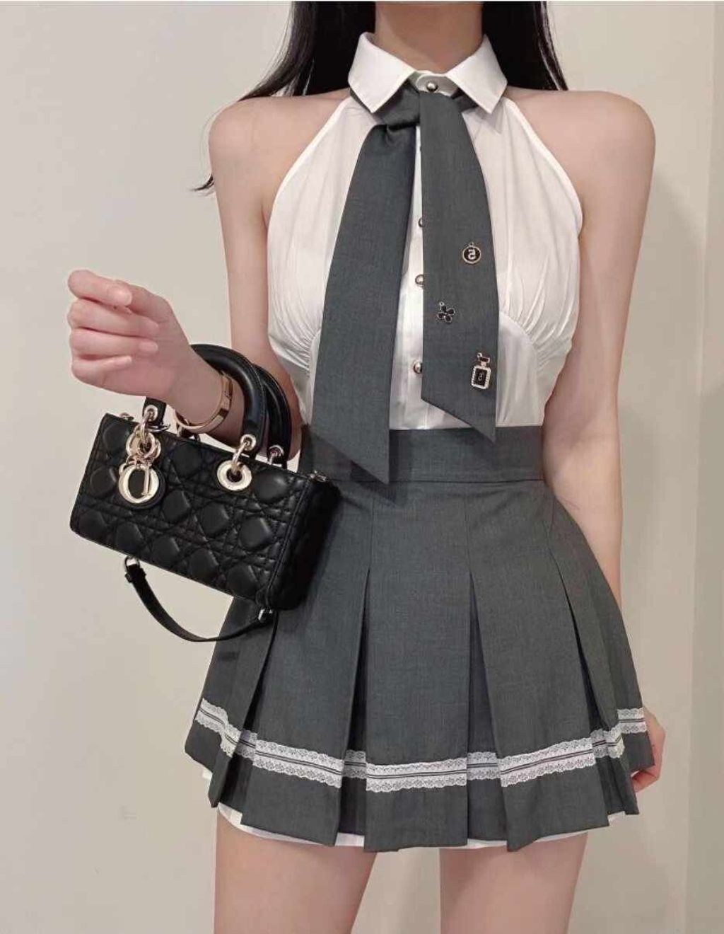 LINE_ALBUM_上衣1980裙子1980$_250730_2