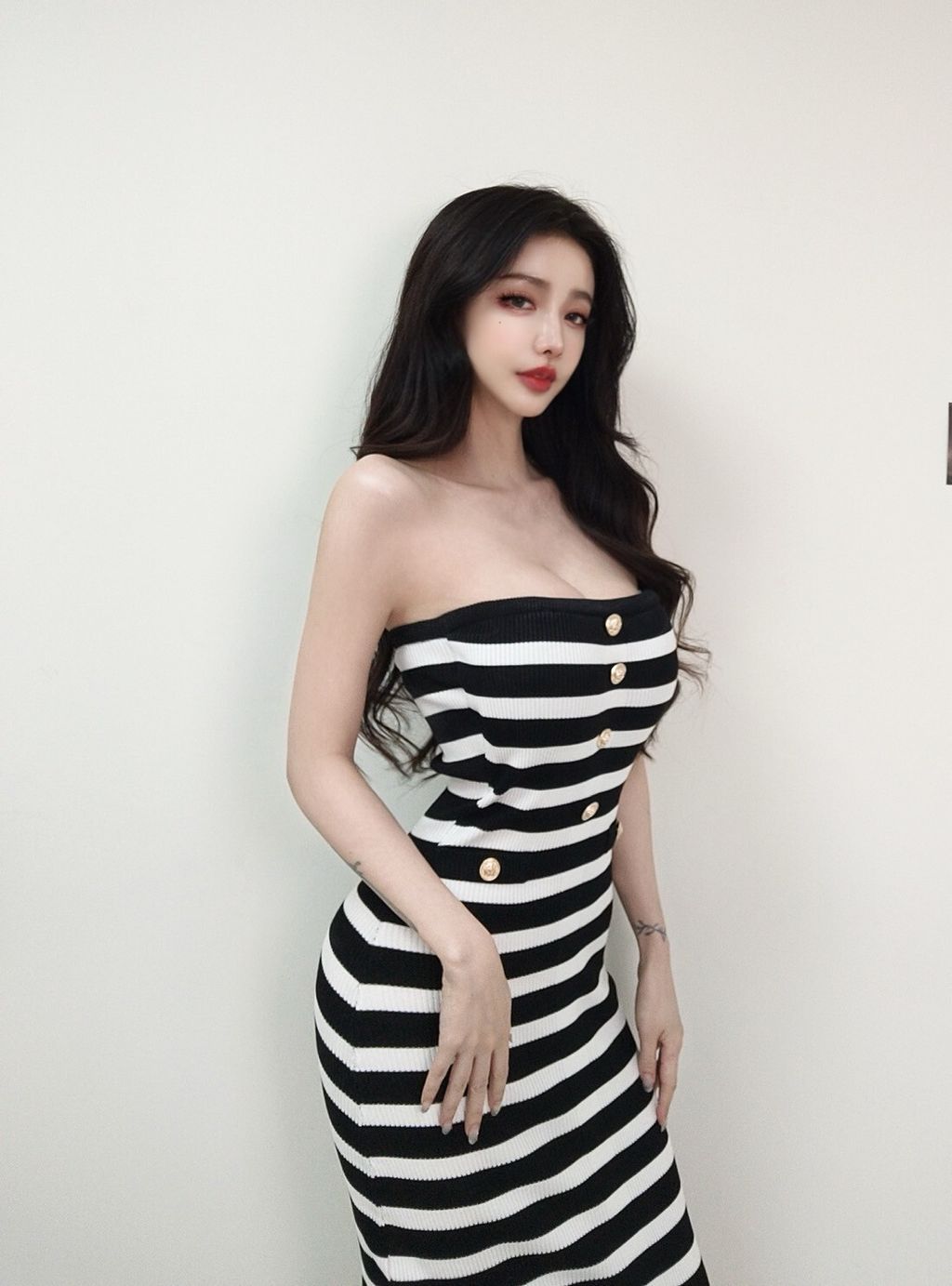 LINE_ALBUM_202594_250905_70