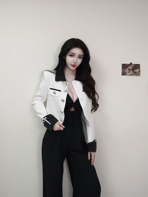 LINE_ALBUM_202594_250905_63