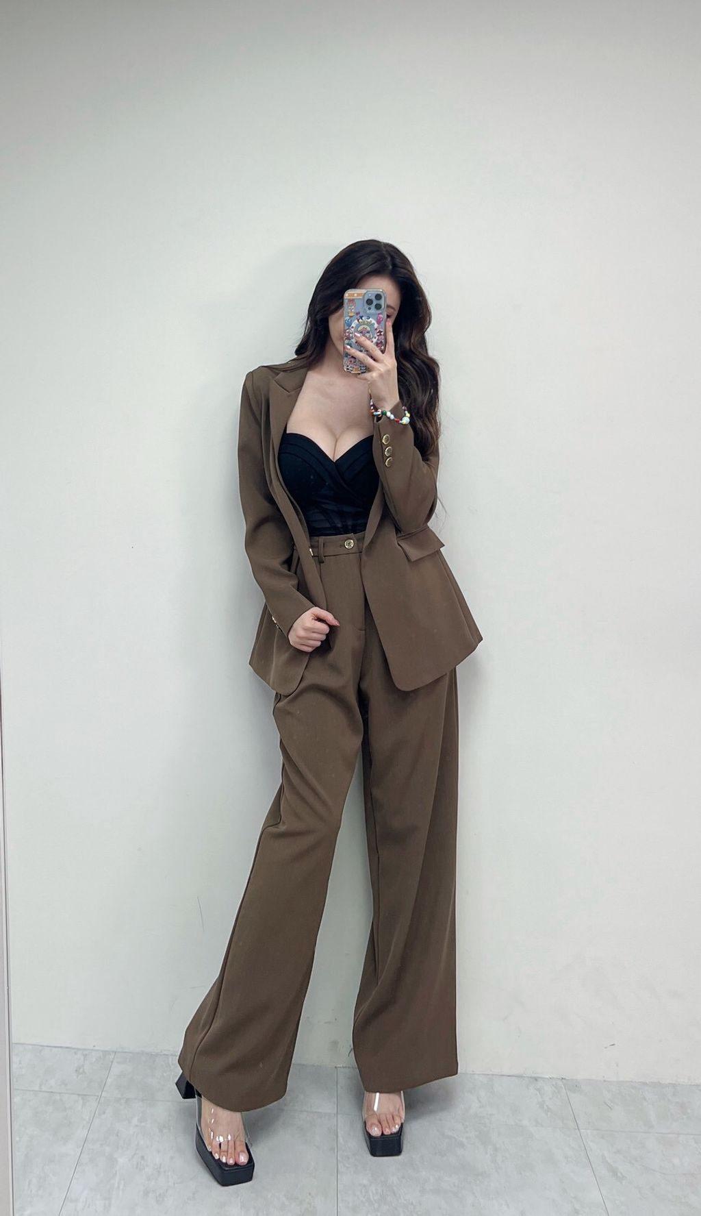 LINE_ALBUM_2025102_251003_11