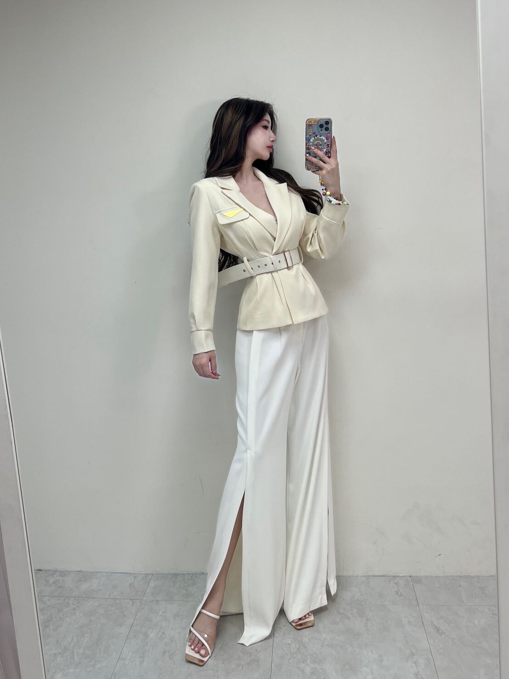 LINE_ALBUM_2025109_251013_3