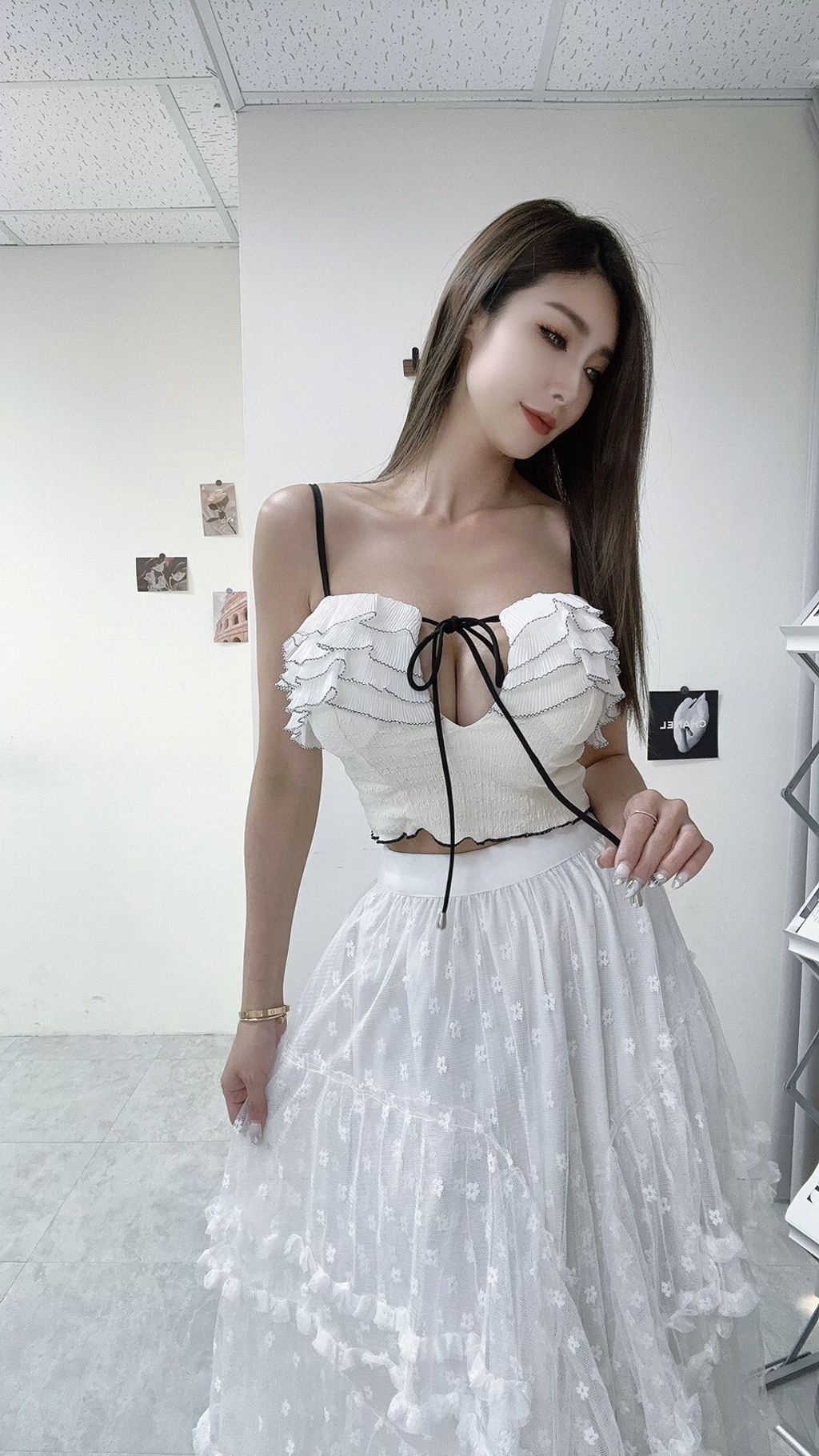 LINE_ALBUM_補_251013_14