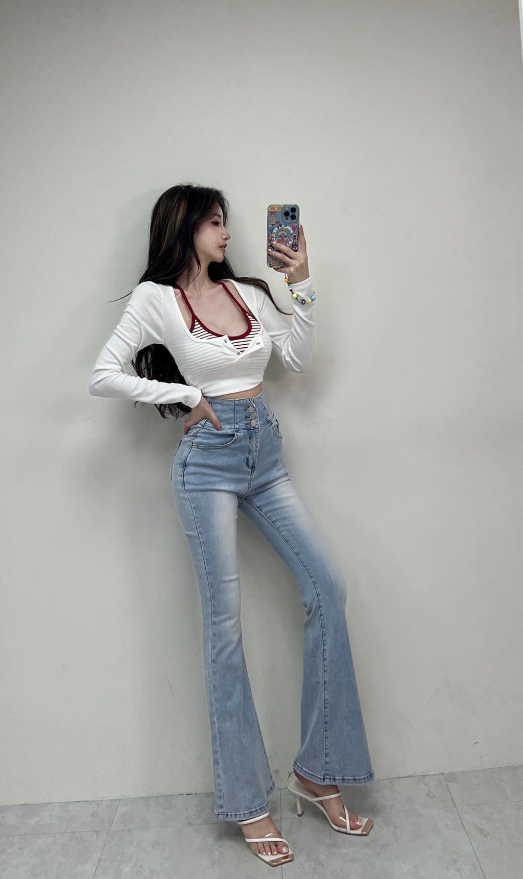 LINE_ALBUM_2025109_251013_17