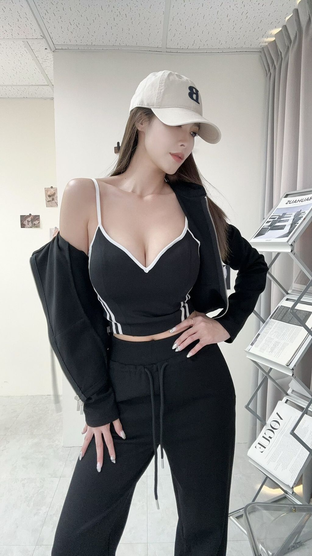 LINE_ALBUM_補_251013_5
