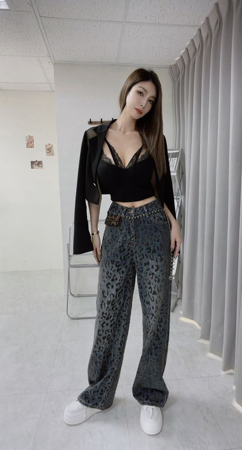 LINE_ALBUM_補_251031_4