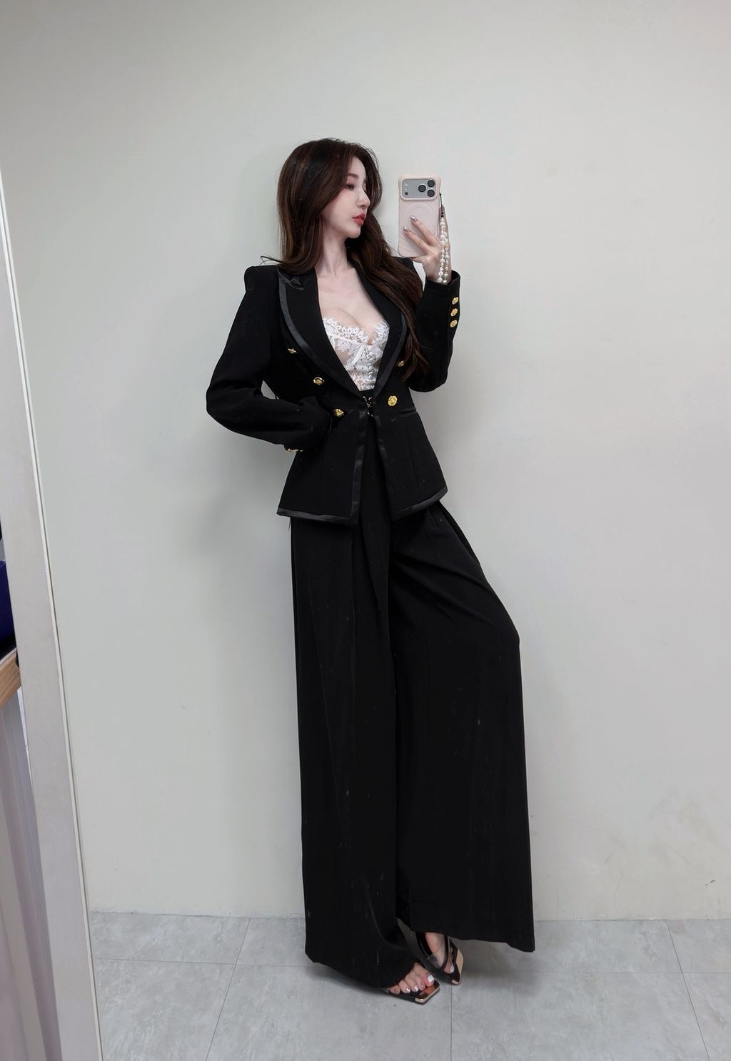 LINE_ALBUM_2025.11.7_251107_3