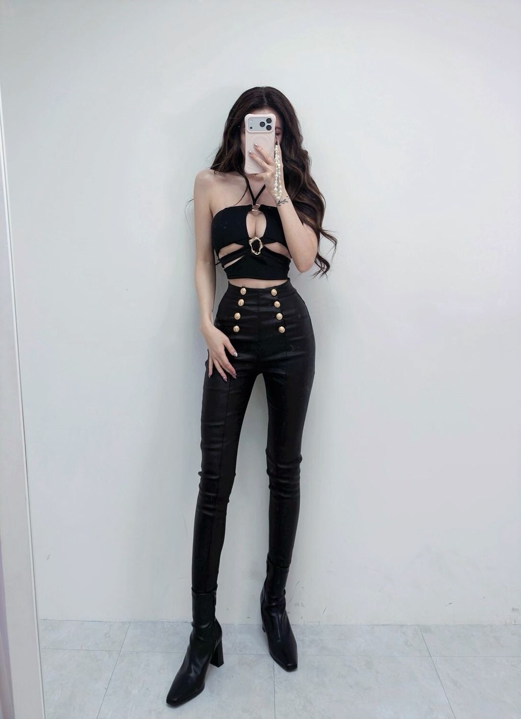 LINE_ALBUM_2025.11.28_251128_7