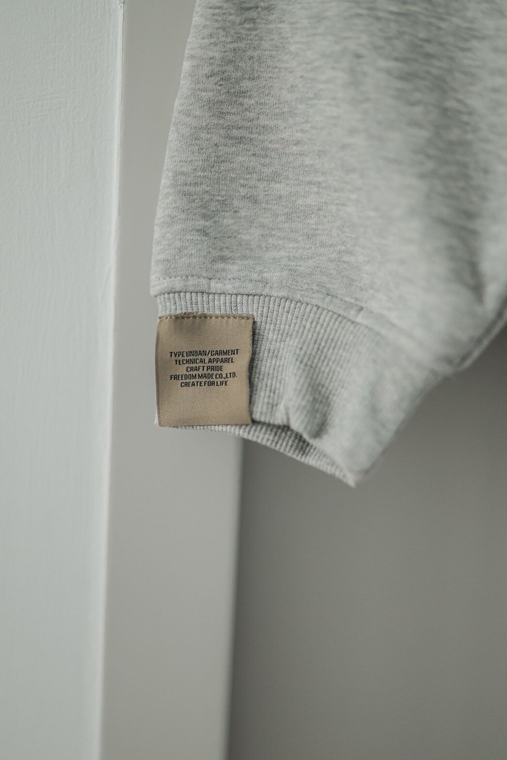 LINE_ALBUM_第一週1380第二週1580_251202_25