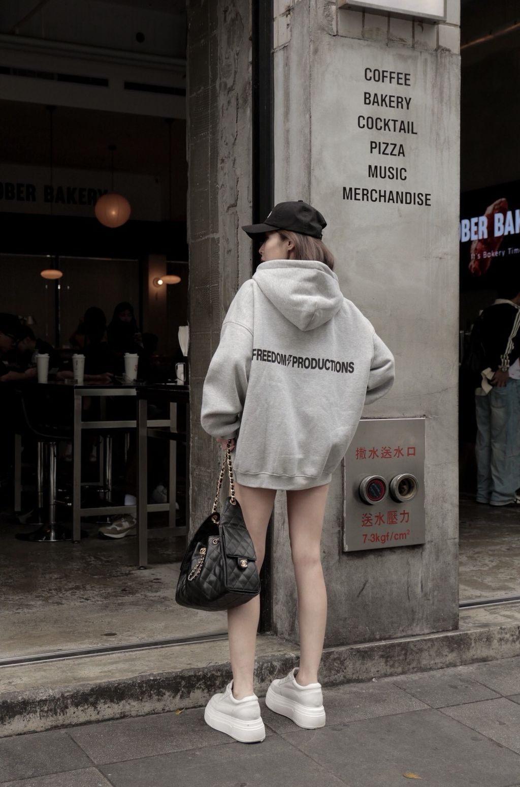 LINE_ALBUM_第一週1380第二週1580_251202_49