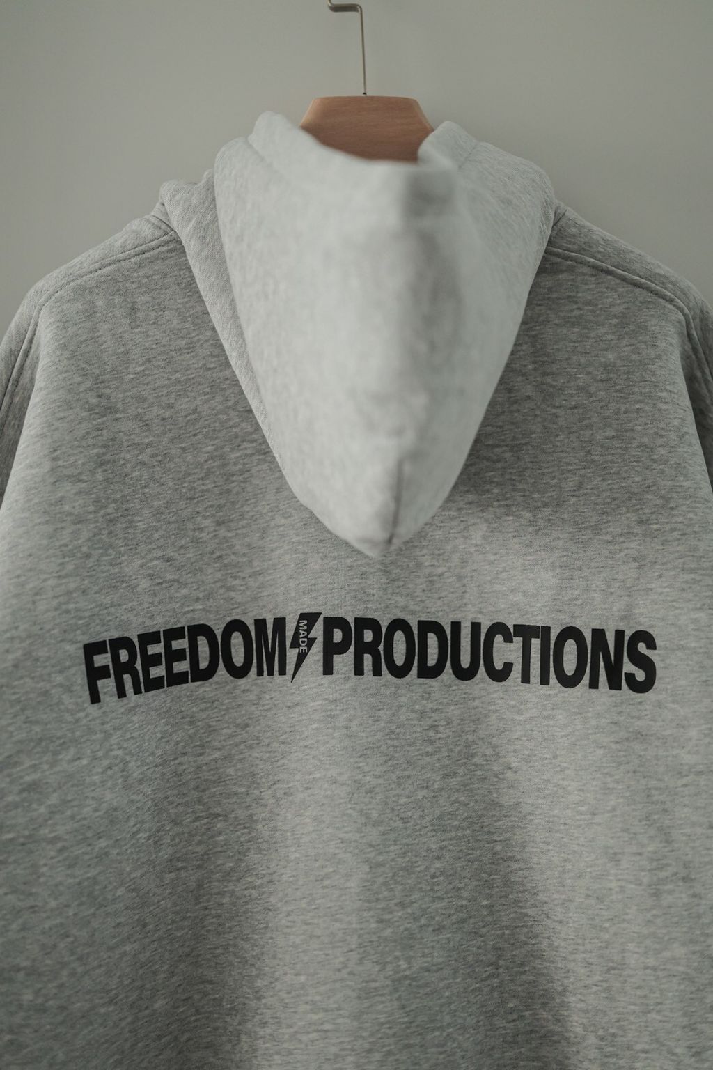 LINE_ALBUM_第一週1380第二週1580_251202_21