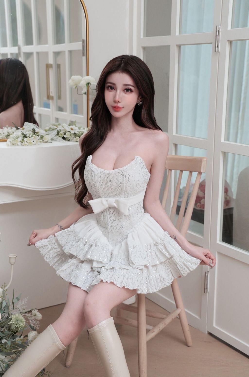 F17-1亮片短洋白