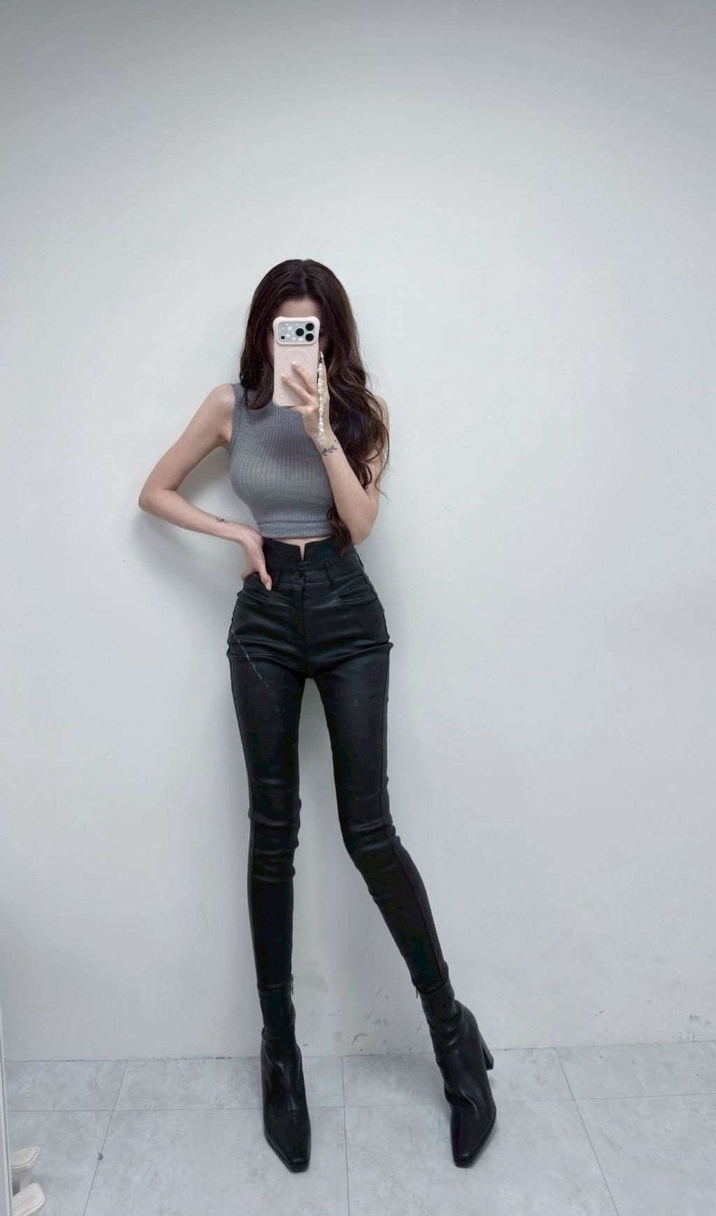 LINE_ALBUM_2025.12.12_251212_14