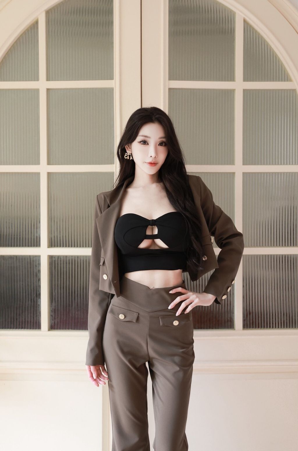 LINE_ALBUM_202629_260212_10