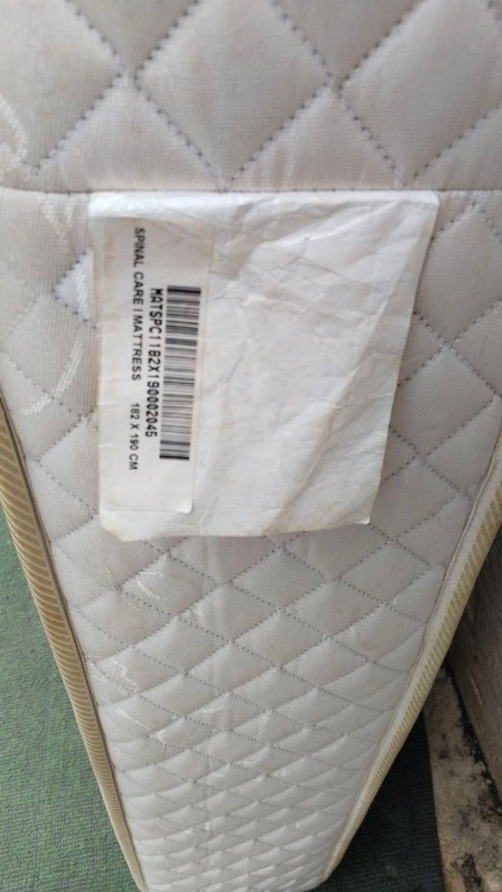 YE20A-13-Angie’s MacBook Air