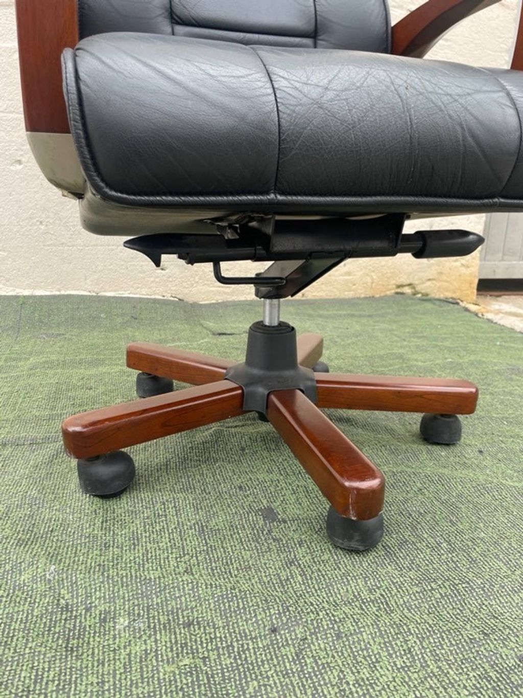 YE43AK-4