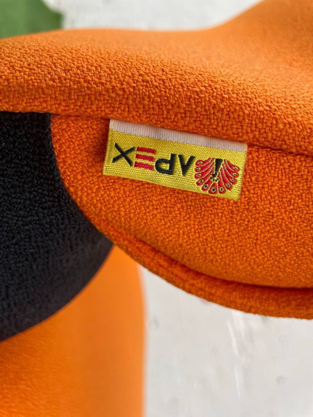 YE64S-3