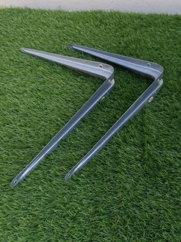 C123-8 (Menegak)