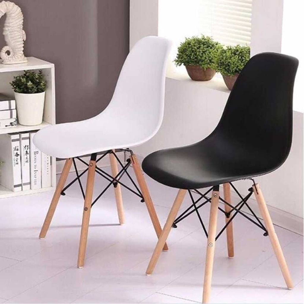 Eames 2